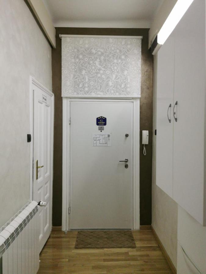 Knez Mihailova Apartman Belgrado Buitenkant foto