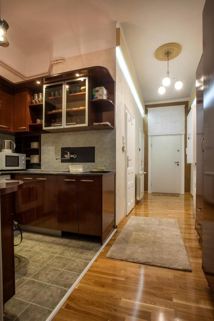 Knez Mihailova Apartman Belgrado Buitenkant foto